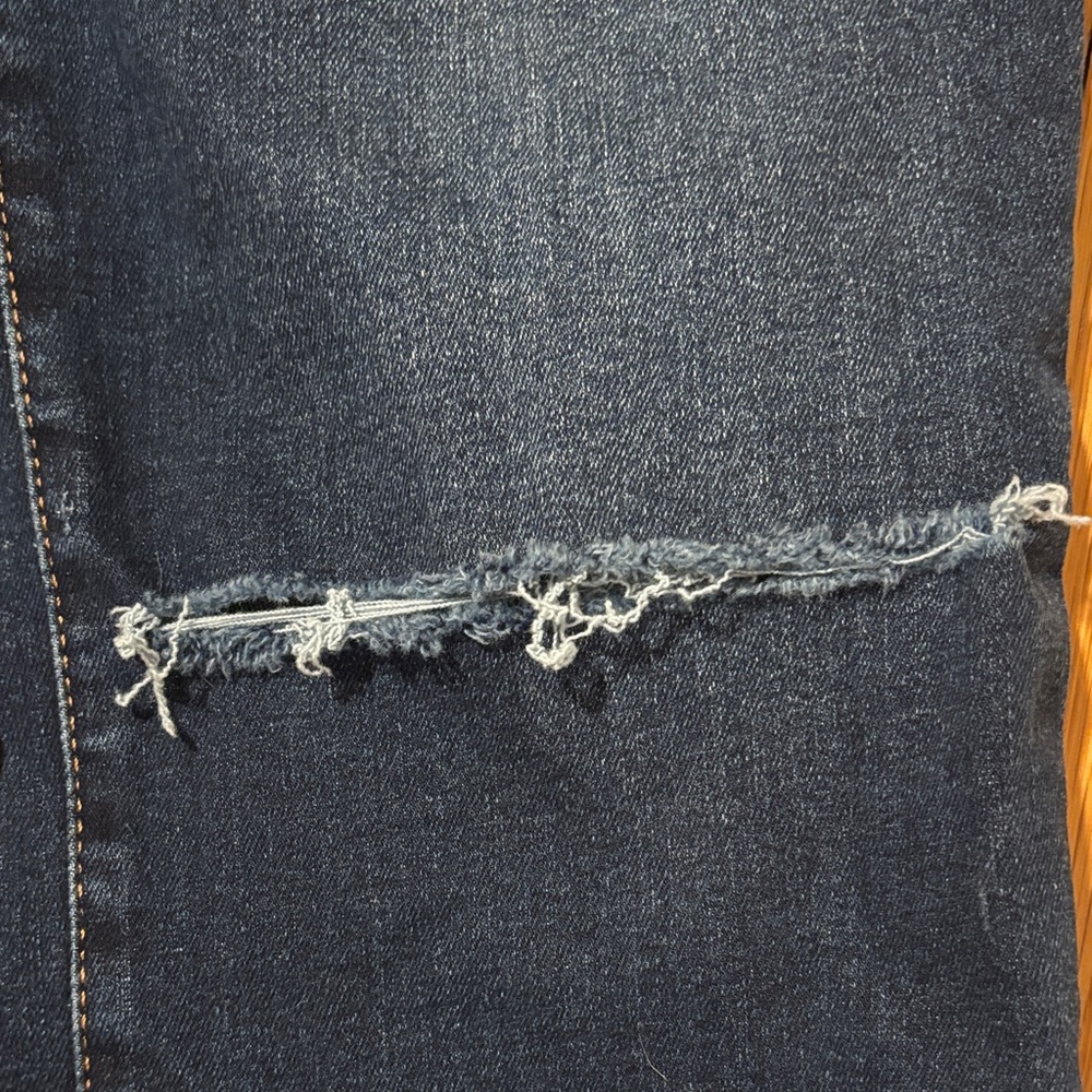 Good American Deep Blue Straight Jeans - Picture 3 of 5
